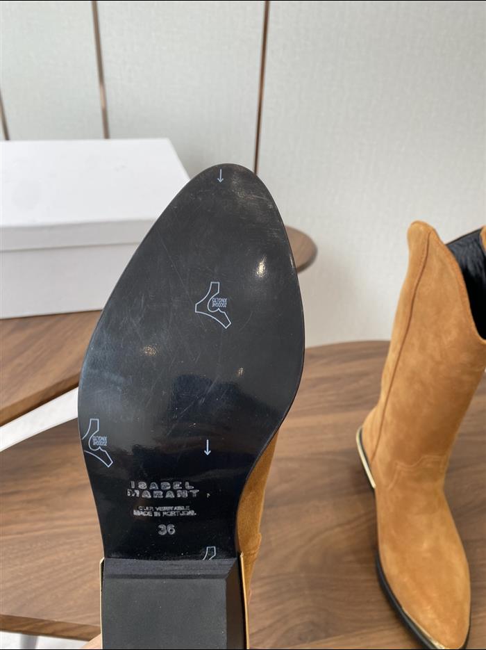 20251128172932677 390